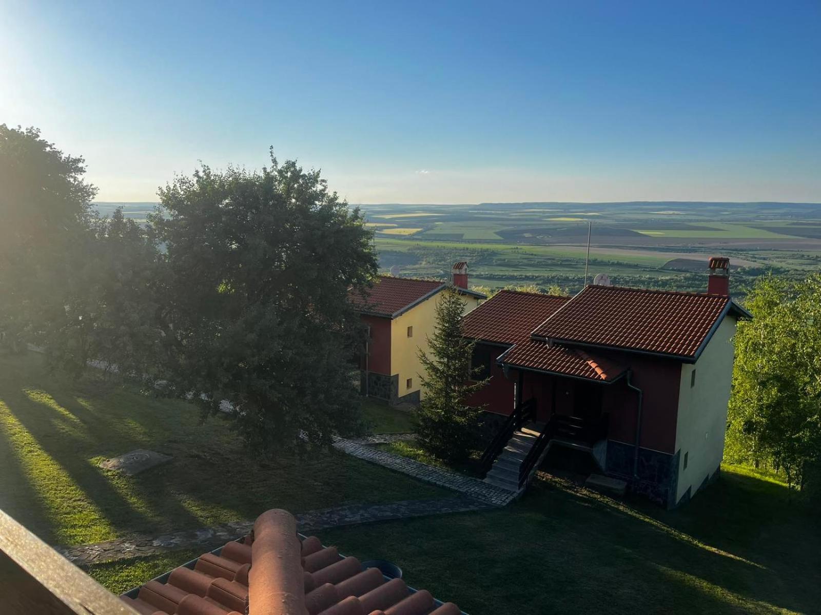 Парк Хотел Боили-Кирека Kaspichan Exterior foto